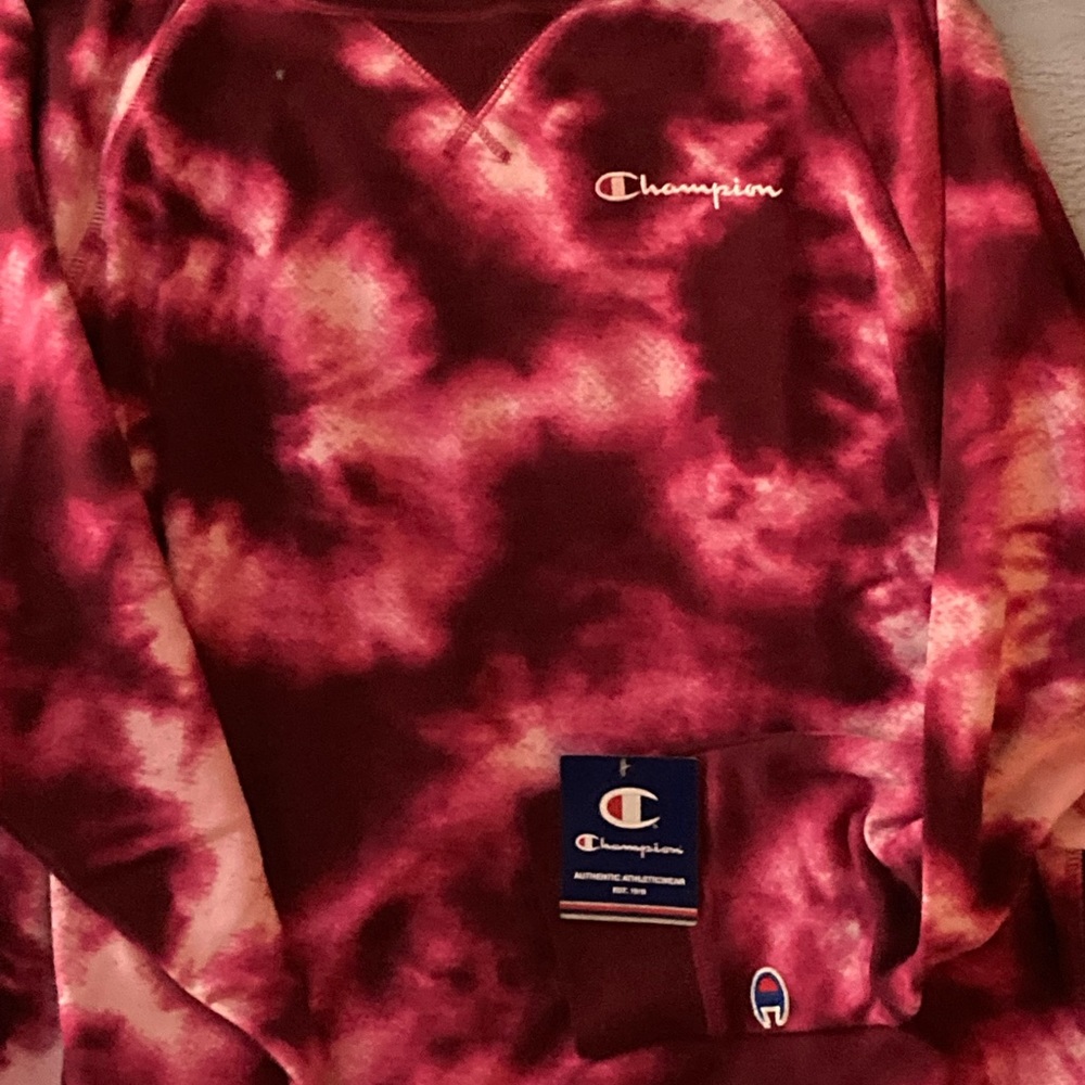 NWT CHAMPION Tie Die light crew sweatshirt, brand new, plus size